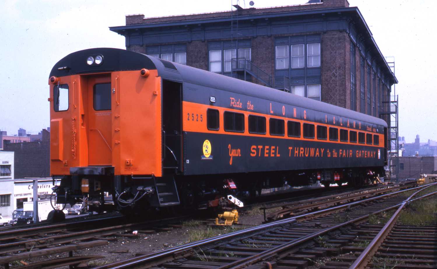 LIRR World's fair paint scheme Model Railroader Magazine Model